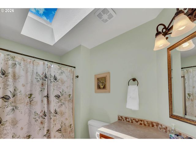 2474 Sw WILLOWBROOK Ave, Gresham, OR 97080