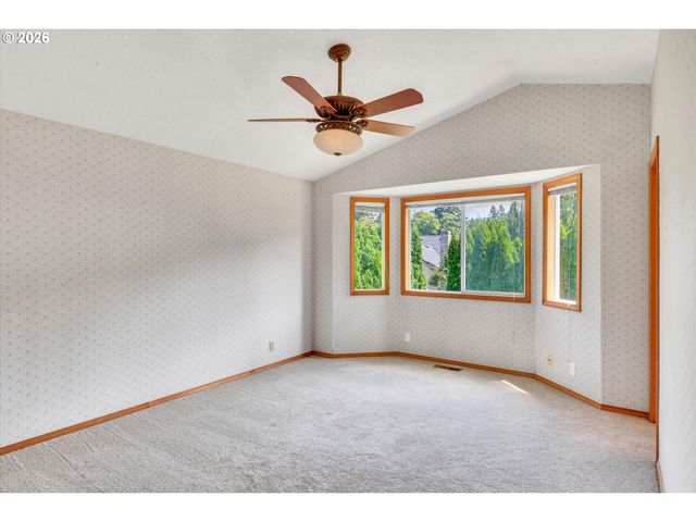 2474 Sw WILLOWBROOK Ave, Gresham, OR 97080