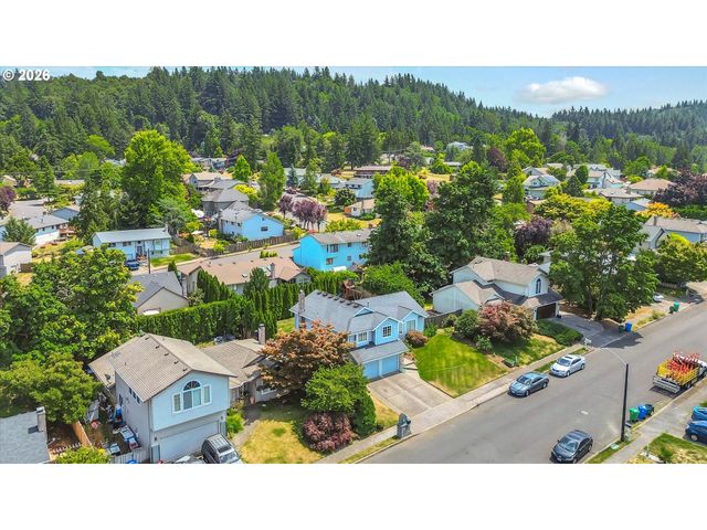 2474 Sw WILLOWBROOK Ave, Gresham, OR 97080