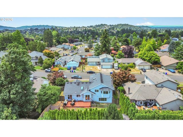2474 Sw WILLOWBROOK Ave, Gresham, OR 97080