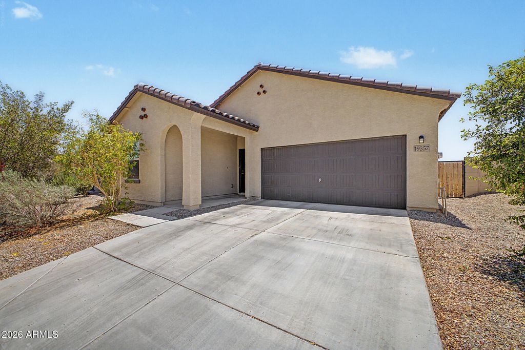 19357 W HAZELWOOD Street, Litchfield Park, AZ 85340 — photo 2