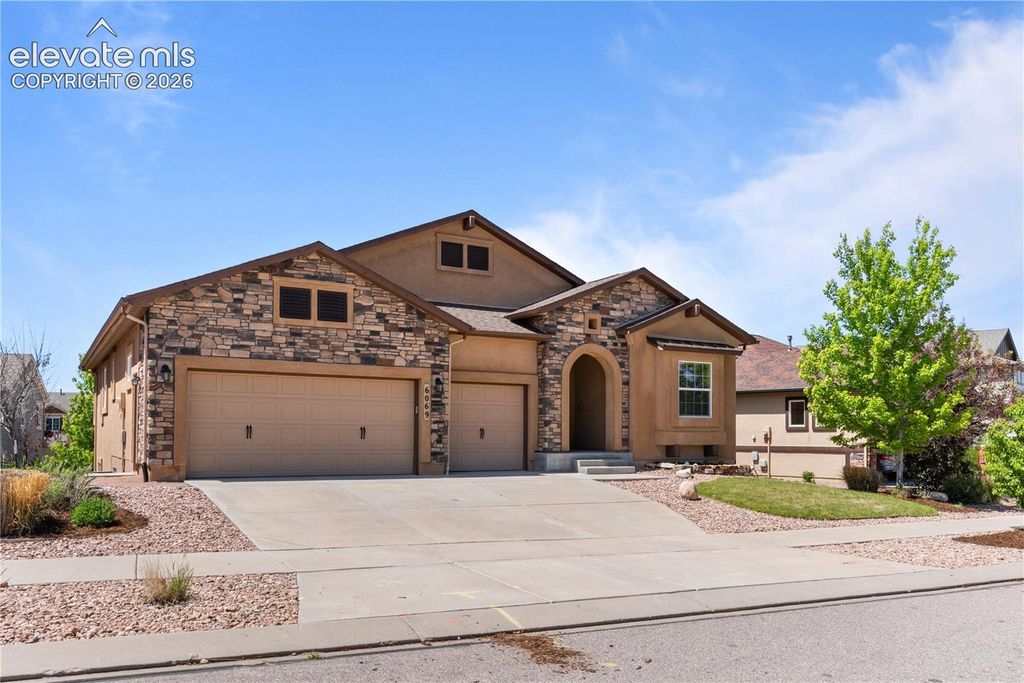 6069 Rowdy Drive, Colorado Springs, CO 80924 — exterior