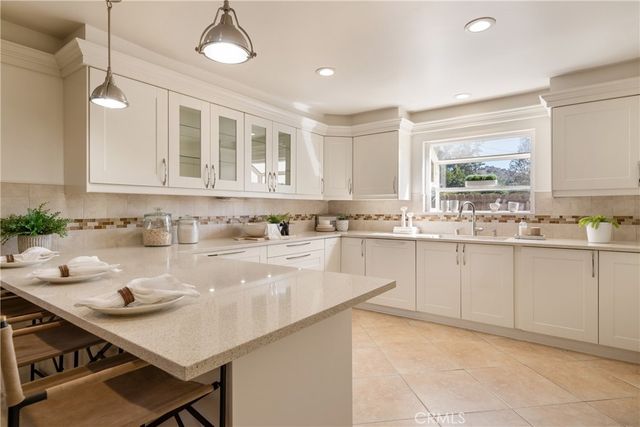 658 Glenmore, Glendale, CA 91206
