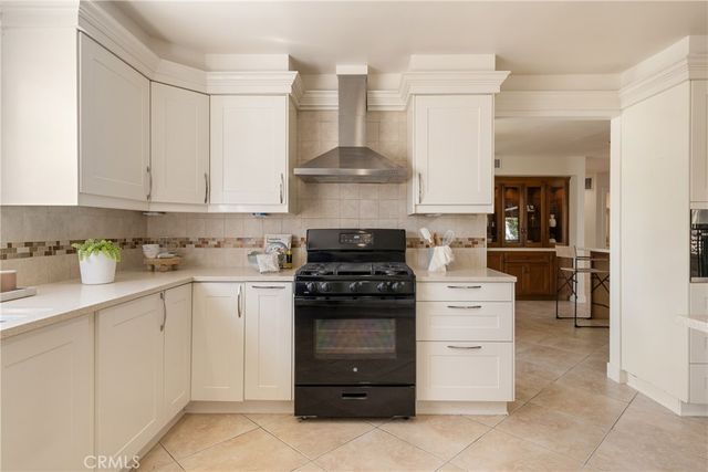 658 Glenmore, Glendale, CA 91206