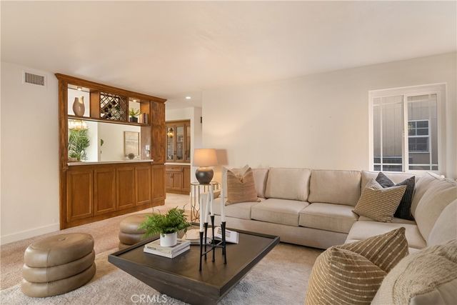 658 Glenmore, Glendale, CA 91206