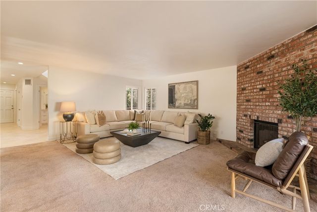 658 Glenmore, Glendale, CA 91206