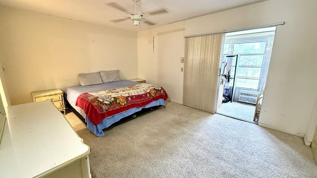 122 Oakridge I, Deerfield Beach, FL 33442