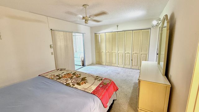 122 Oakridge I, Deerfield Beach, FL 33442