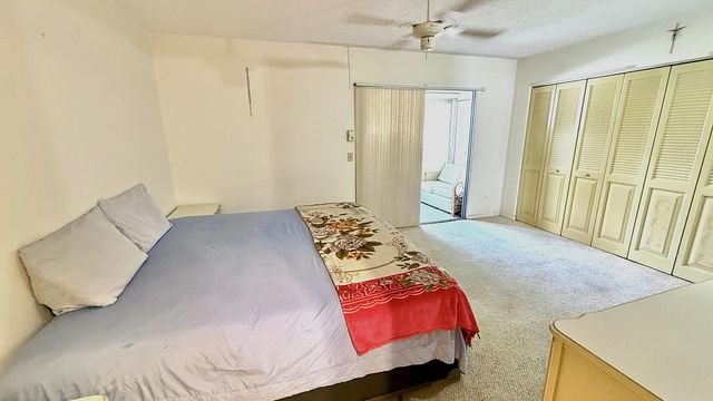 122 Oakridge I, Deerfield Beach, FL 33442