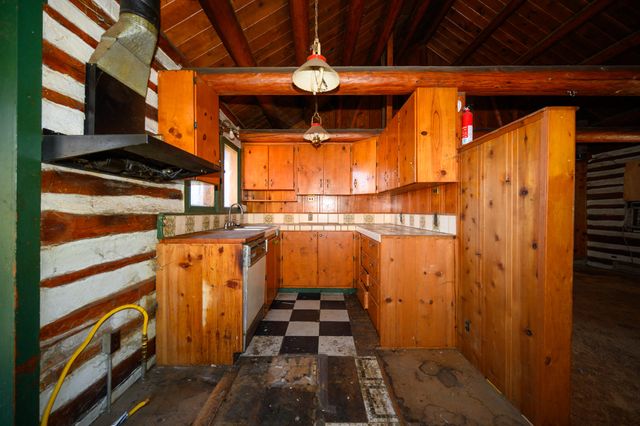 51 & 75 Hart Street, Weaverville, CA 96093