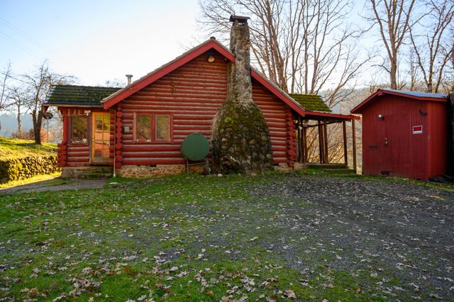 51 & 75 Hart Street, Weaverville, CA 96093