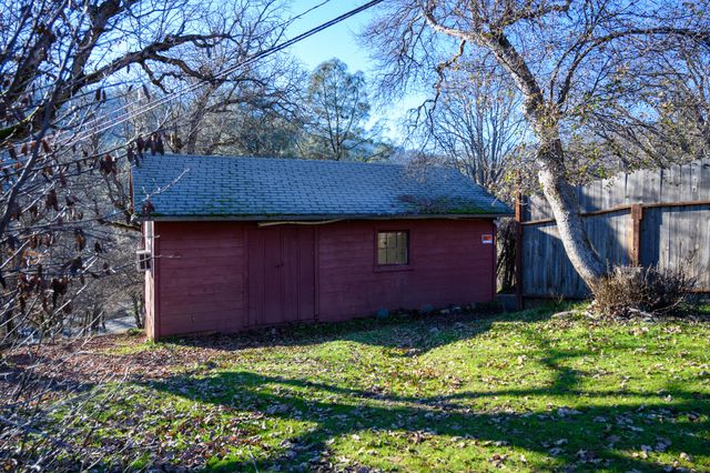 51 & 75 Hart Street, Weaverville, CA 96093