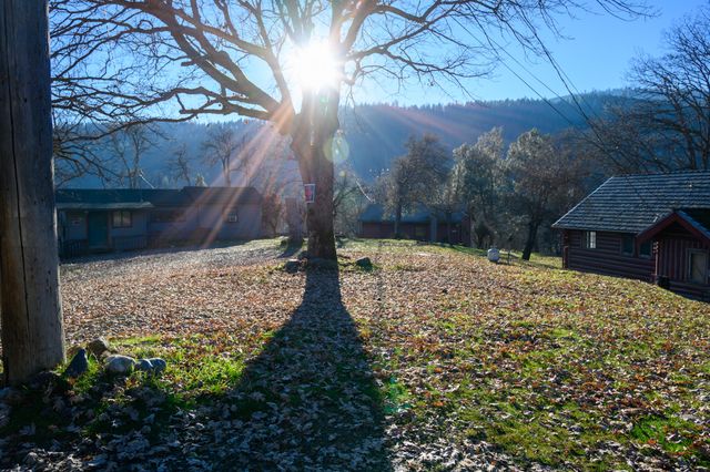 51 & 75 Hart Street, Weaverville, CA 96093