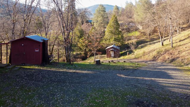 51 & 75 Hart Street, Weaverville, CA 96093