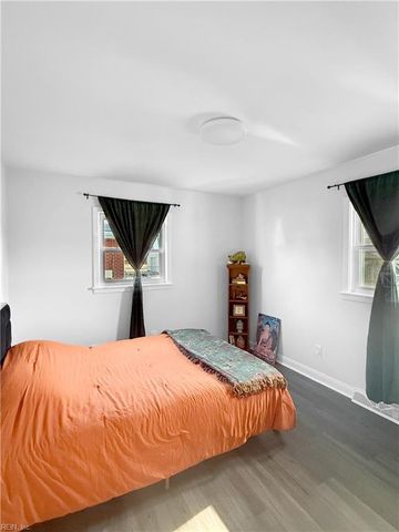 128 Eastwood DR, Newport News, VA 23602