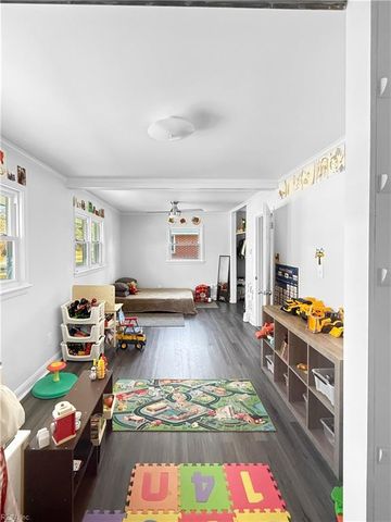 128 Eastwood DR, Newport News, VA 23602