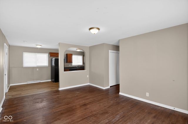 296 Ticen Street, Beech Grove, IN 46107