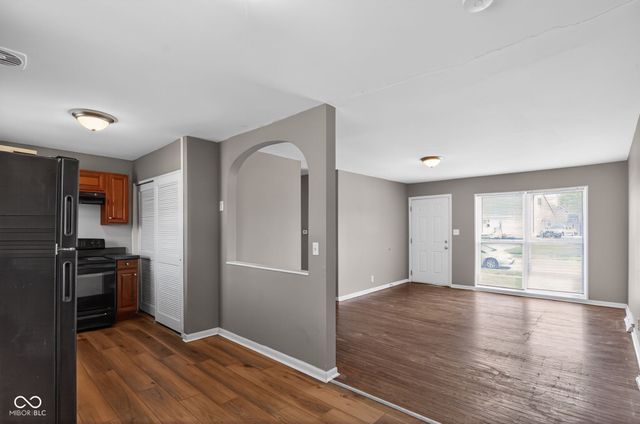 296 Ticen Street, Beech Grove, IN 46107