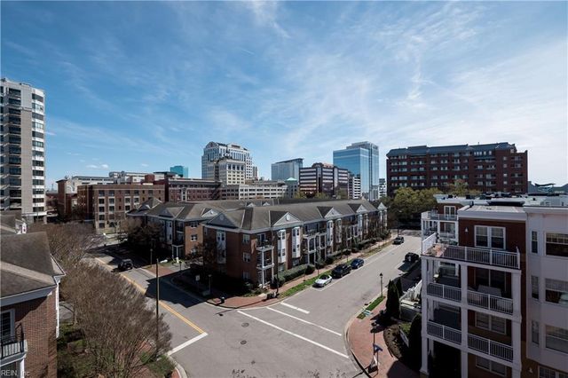 230 W Tazewell St Apt 401, Norfolk, VA 23510
