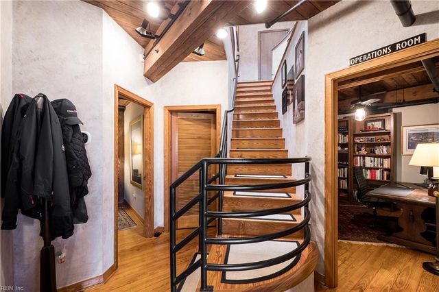 230 W Tazewell St Apt 401, Norfolk, VA 23510