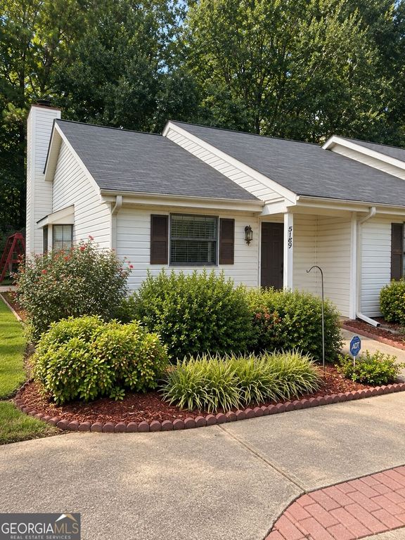 5189 Village Green Way, Alpharetta, GA 30009 — photo 2