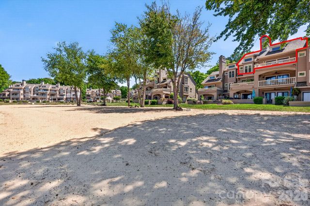 605 Portside Drive, Davidson, NC 28036