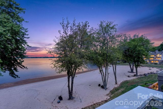 605 Portside Drive, Davidson, NC 28036