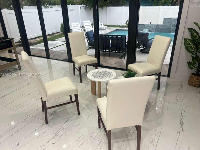 39 SE 7th Street, Dania Beach, FL 33004