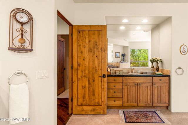 55 N PRIMROSE Point N, Sedona, AZ 86336