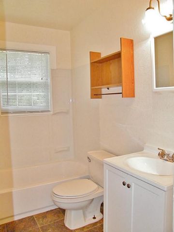 256 Fm 3083, Conroe, TX 77301