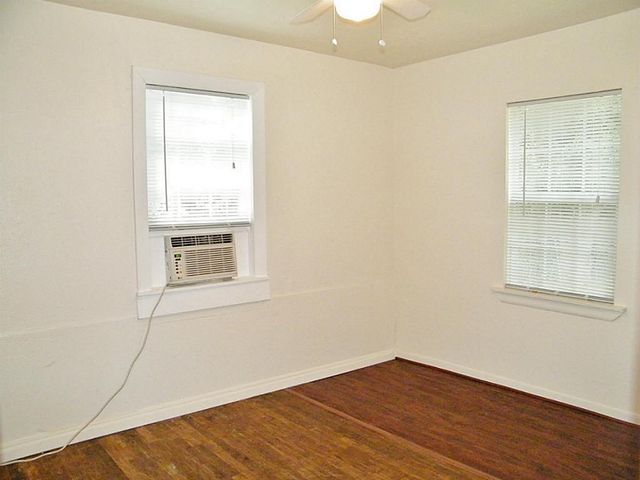 256 Fm 3083, Conroe, TX 77301
