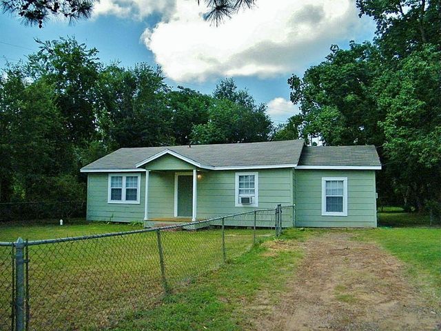 256 Fm 3083, Conroe, TX 77301