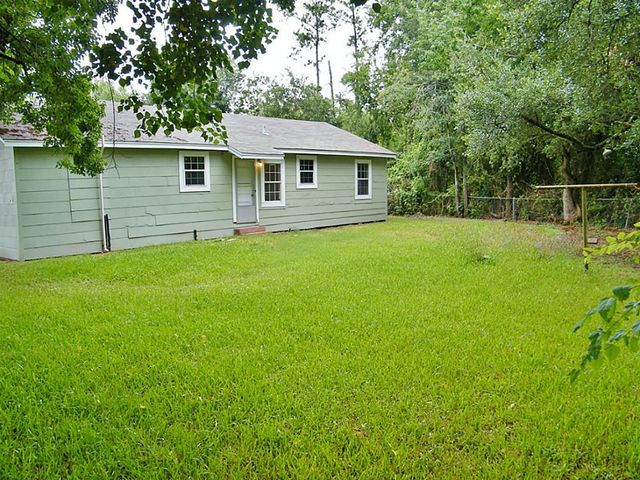 256 Fm 3083, Conroe, TX 77301
