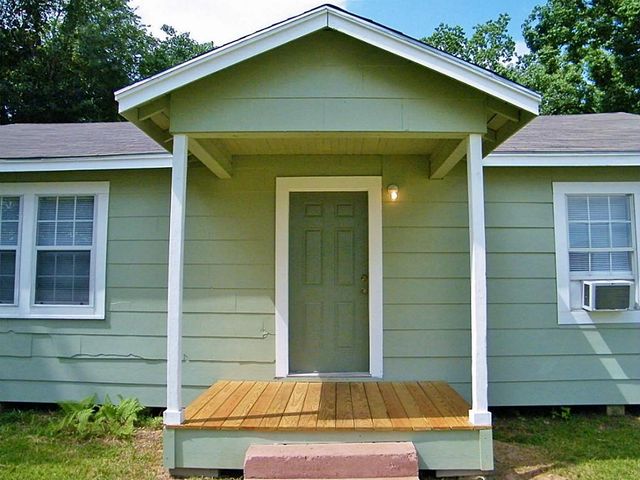 256 Fm 3083, Conroe, TX 77301