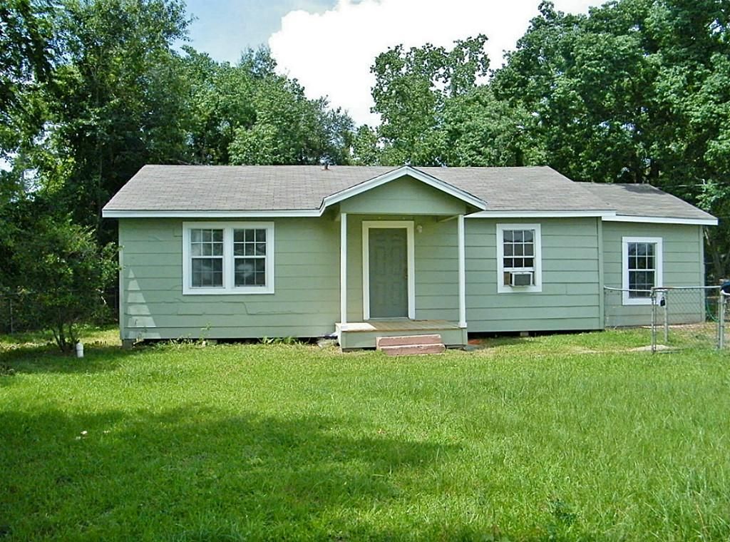 256 Fm 3083, Conroe, TX 77301