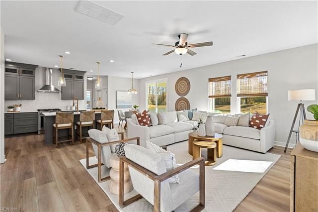 MM Bayberry, Suffolk, VA 23434