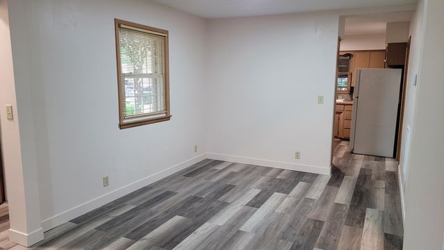 415 N Locust Street, Marshfield, MO 65706