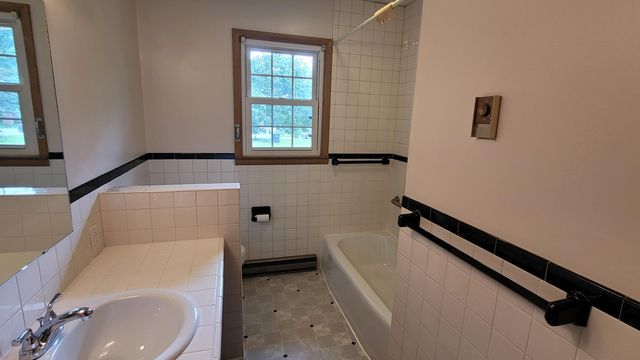 415 N Locust Street, Marshfield, MO 65706