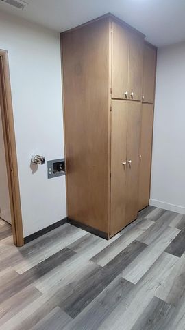 415 N Locust Street, Marshfield, MO 65706