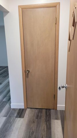 415 N Locust Street, Marshfield, MO 65706