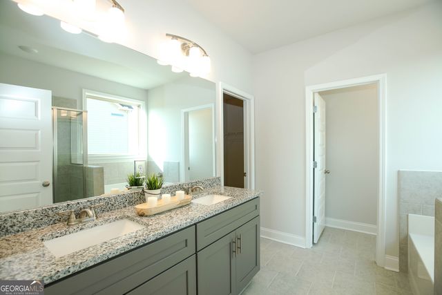 452 Hellen Valley Drive, Braselton, GA 30517