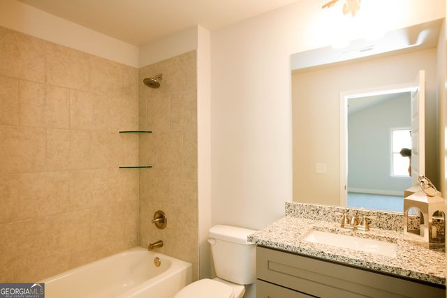 452 Hellen Valley Drive, Braselton, GA 30517