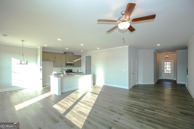 452 Hellen Valley Drive, Braselton, GA 30517