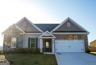 452 Hellen Valley Drive, Braselton, GA 30517