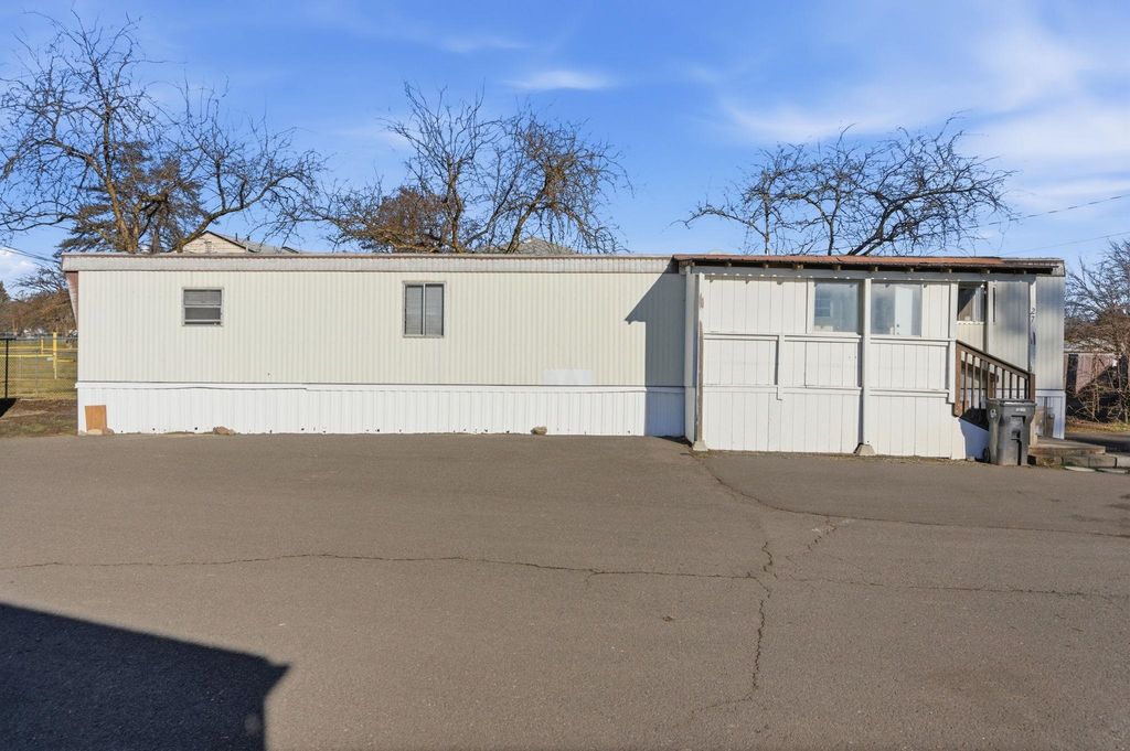 840 W 1ST St, Cheney, WA 99004 photo 21