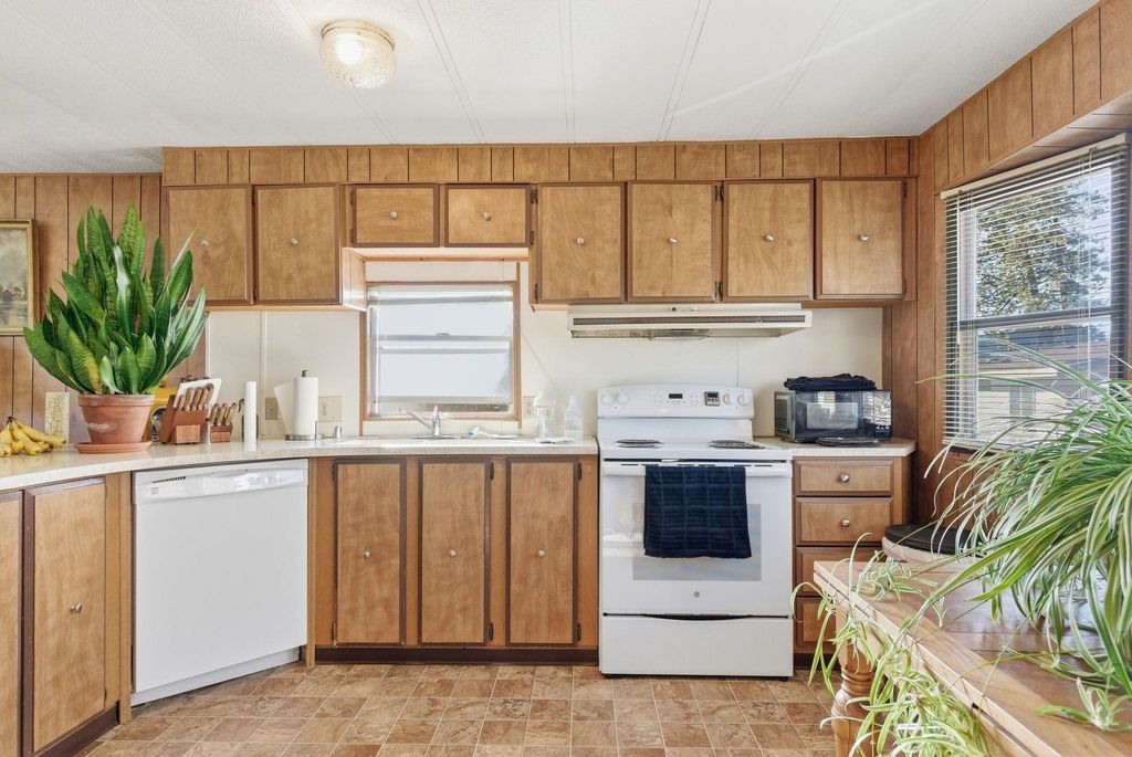 840 W 1ST St, Cheney, WA 99004 photo 6