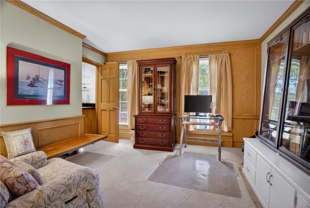 501 White Birch Ct, Harmar, PA 15238