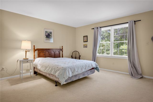 501 White Birch Ct, Harmar, PA 15238