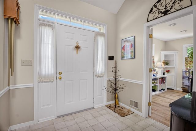 501 White Birch Ct, Harmar, PA 15238