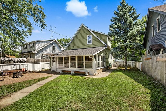 147 18th Avenue N, Saint Cloud, MN 56303